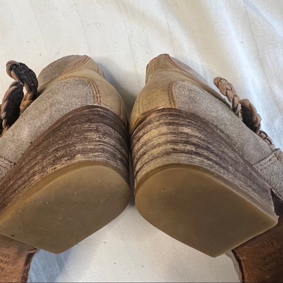 Rebels Calista Suede Ankle Booties with Braided Leather Double Strap Size 8 - Picture 9 of 9